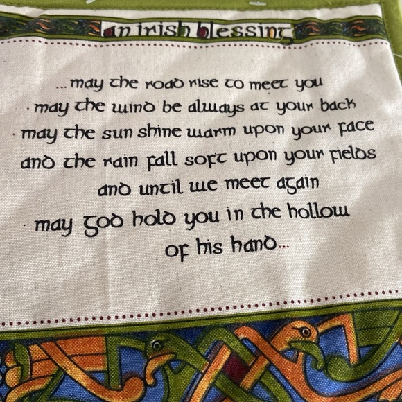 Irish Weave Blessing Tea Towel & Pot Holder - Picture 3 of 7
